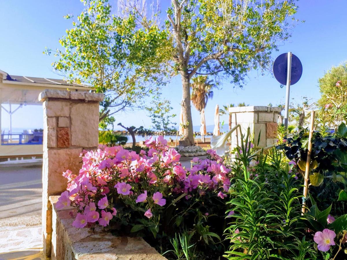 Medusa Apartments كاتيليوس المظهر الخارجي الصورة